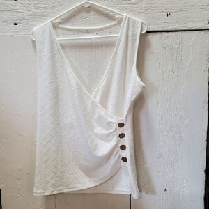 3$18 Cream Eyelet False Wrap Tank Top Soft Material Sz L